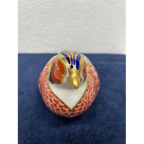 363 - A ROYAL CROWN DERBY PHEASANT FIGURE WITH GOLD COLOURED STOPPER