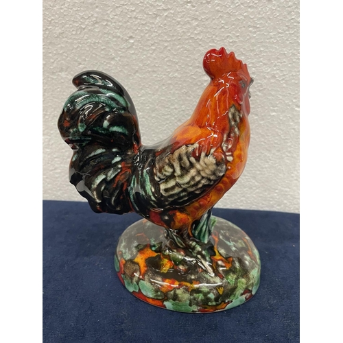 371 - AN ANITA HARRIS HAND PAINTED AND SIGNED IN GOLD COCKEREL