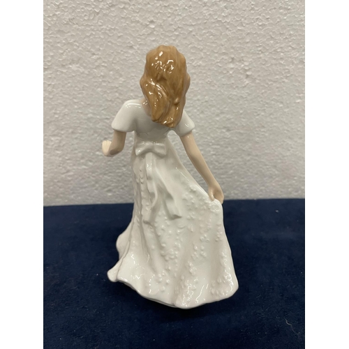 405 - A ROYAL DOULTON FRIENDSHIP FIGURE HN 3491