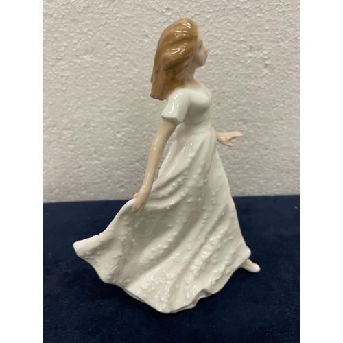 405 - A ROYAL DOULTON FRIENDSHIP FIGURE HN 3491