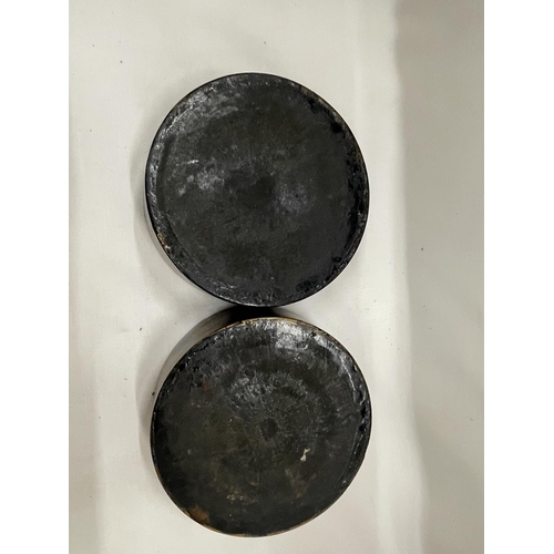 2 - A PAIR OF BELIEVED ENGLISH REGENCY CIRCA 19TH CENTURY WINE COASTERS IN BLACK AND GILT LACQUER