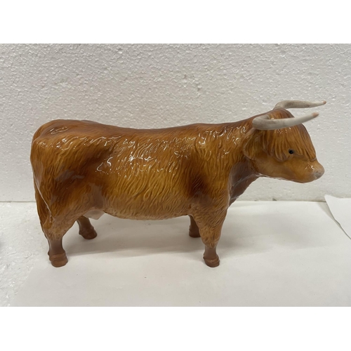 427 - A JOHN BESWICK HIGHLAND COW FIGURE