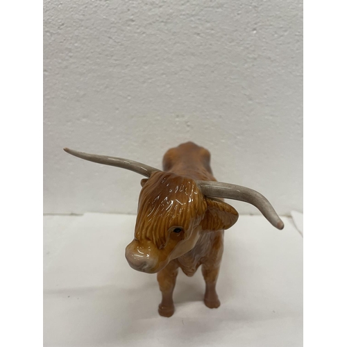 427 - A JOHN BESWICK HIGHLAND COW FIGURE