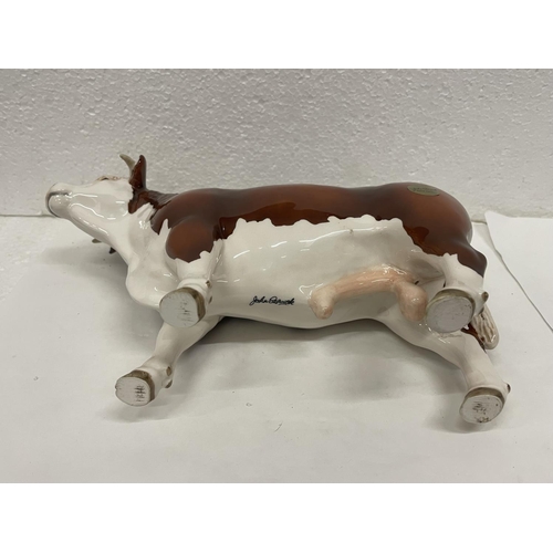 428 - A JOHN BESWICK RED HEREFORD BULL FIGURE