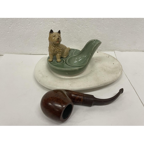 441 - A WADE DOG PIPE STAND WITH PIPE AND BASE