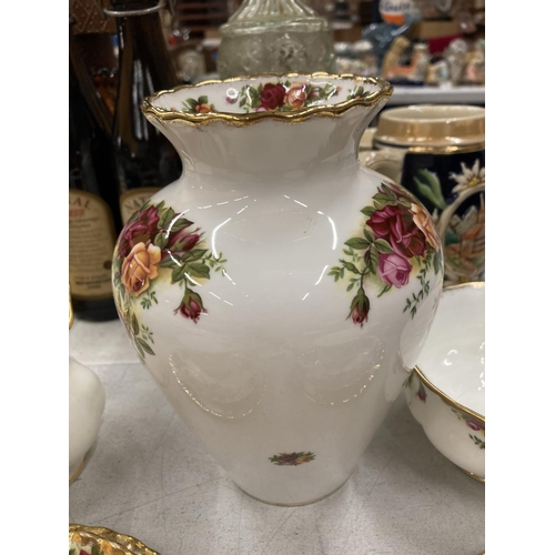 151 - A QUANTITY OF ROYAL ALBERT 'OLD COUNTRY ROSES' TO INCLUDE CUPS, SAUCERS, SIDE PLATES, VASE, CREAM JU... 