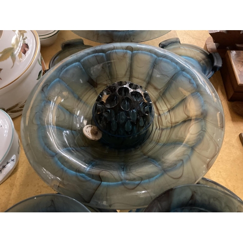 734 - A QUANTITY OF BLUE CLOUD GLASS TO INCLUDE LARGE BOWLS, PLANTERS, ETC PLUS A FROG