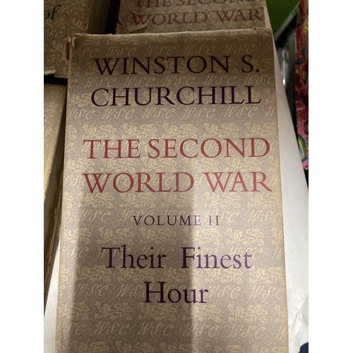 769 - FIVE VOLUMES OF WINSTON CHURCHILL'S 'THE SECOND WORLD WAR