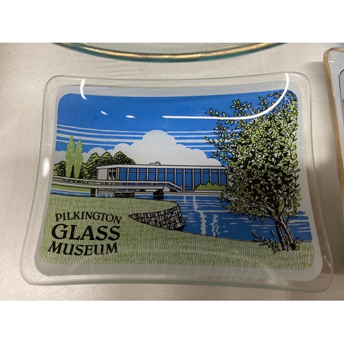 799 - A QUANTITY OF GLASSWARE TO INCLUDE PATTERNED PLATES, BOWLS, ETC