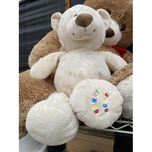 1388 - AN ASSORTMENT OF LARGE PLUSH TEDDY BEARS