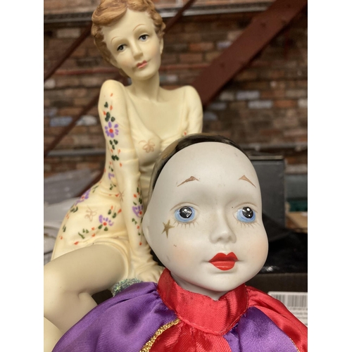 816 - A JULIANA COLLECTION FIGURE AND A POIROT STYLE CLOWN