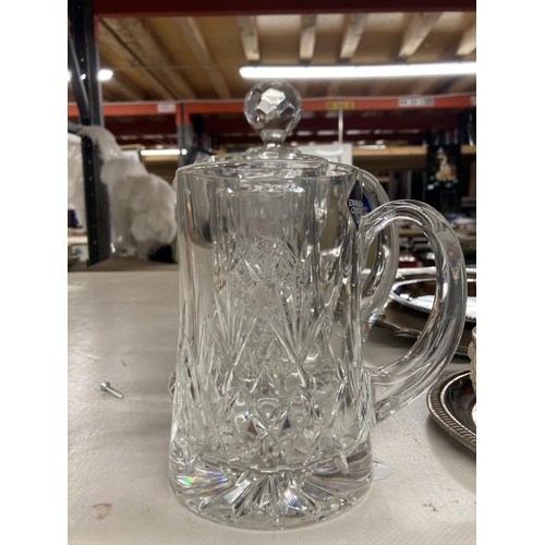 833 - FOUR PIECES OF HEAVY CUT GLASS CRYSTAL TO INCLUDE A DECANTER, WATER JUG, BOWL AND TANKARD