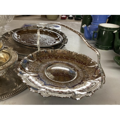 834 - VARIOUS ITEMS OF SILVER PLATE TO INCLUDE TRAYS, BUTTER DISH, BRUSH ETC