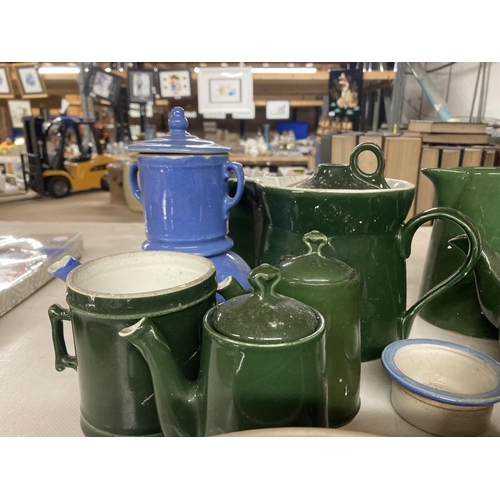 835 - A QUANTITY OF FRENCH PORCELAIN ITEMS TO INCLUDE OVEN DISHES, TEAPOTS, COFFEE POTS, ETC