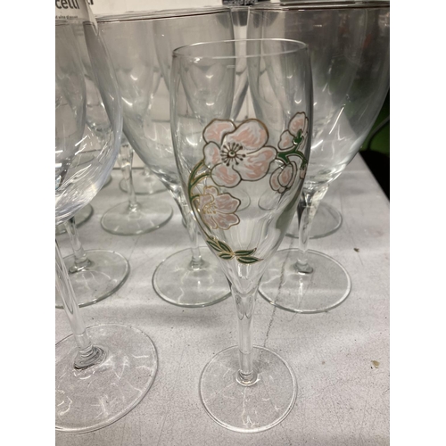 845 - A SET OF SIX 'BOTTICELLI' OVERSIZED WINE GLASSES, WINE GLASSES PLUS CHAMPAGNE FLUTES