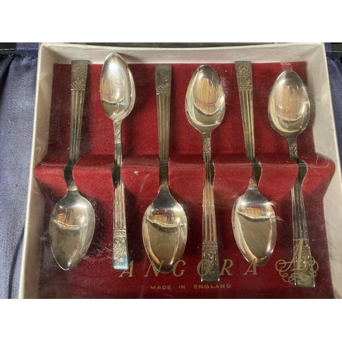 850 - TWO VINTAGE CASED SETS OF FLATWARE TO INCLUDE A FISH KNIFE AND FORK SET, DESSERT SPOONS, PLUS A BOX ... 