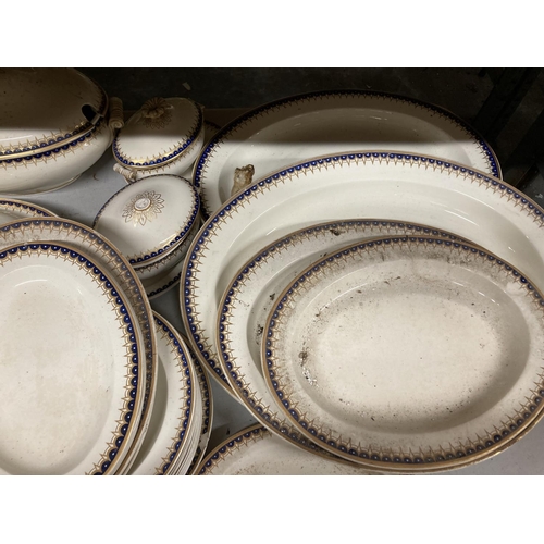 881 - A LARGE QUANTITY OF DINNERWARE TO INCLUDE LARGE LIDDED TUREENS, LARGE AND MEDIUM SERVING PLATES, DIN... 