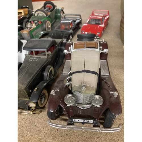 895 - A COLLECTION OF EIGHT LARGE SCALE MODEL CARS TO INCLUDE A VINTAGE STYLE BMW, MERCEDES BENZ, ETC PLUS... 