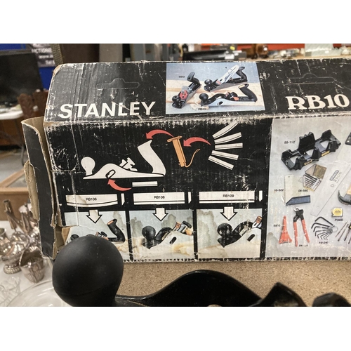 907 - A VINTAGE BOXED STANLEY PLANE