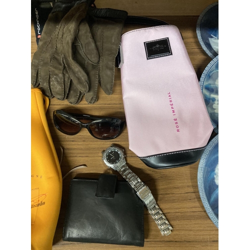 923 - A MOET AND CHANDON AND VEUVE CLIQUOT CHAMPAGNE CARRIER, CITIZEN WRISTWATCH, GLOVES, FASHION PURSE, E... 