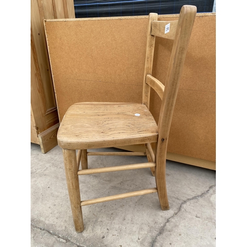 2700 - A 1950'S ELM AND BEECH CHILDS CHAIR