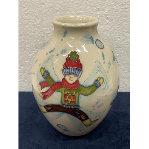 382 - A MOORCROFT SNOW ANGELS VASE