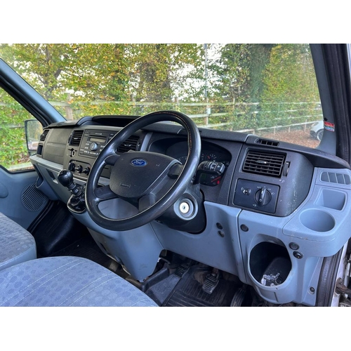 155 - FORD TRANSIT T350M 2.4 DIESEL VAN YC59 SRY APPROX 128000 MILES MOT 20/07/23 NO VAT WHILST ALL DESCRI... 