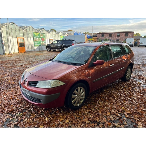 157 - RENAULT MEGAN DX57 NUK 1.9 DIESEL ESTATE APPROX 116000 MILES MOT 28/02/23 SERVICE HISTORY UNTILL 790... 