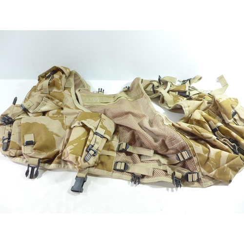 346 - A MILITARY DESERT CAMOUFLAGED WAISTCOAT WITH NUMEROUS POUCHES