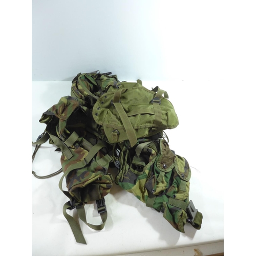 347 - A U.S. TACTICAL LOAD BEARING VEST, WITH NUMEROUS POUCHES