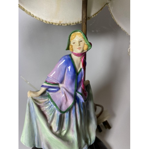 16 - A ROYAL DOULTON CERAMIC LADY FIGURE (SWEET ANN HN1318) TABLE LAMP WITH SHADE