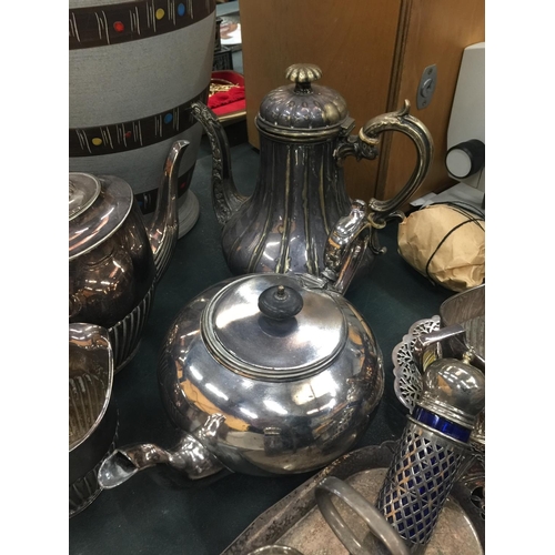 80 - A QUANTITY OF SILVER PLATED ITEMS TO INCLUDE TEA AND COFFEE POTS, JUG, SUGAR, CONDIMENTS, TRAYS ETC