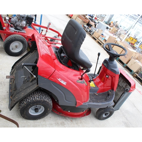 120 - A CASTLE GARDEN XF 140 HD RIDE ON LAWN MOWER AND GARDEN ROLLER NO VAT