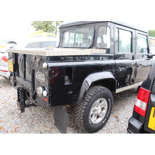 163 - LANDROVER DEFENDER 110 BLACK RJ05 HDE 2005 4 DOOR MANUAL 178000 MILES APPROX 1 KEY + VAT WHILST ALL ... 