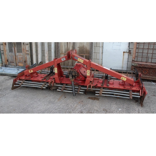 182 - A 10.5FT ROTAVATOR WITH CRUMBLER AND PTO SHAFT IN THE OFFICE +VAT