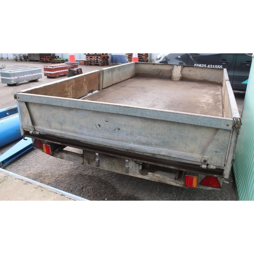 197 - A 10FT INDESPENSION CAR TRAILER NO VAT