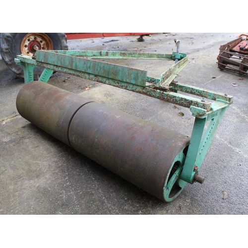 234 - LAND ROLLER  NO VAT