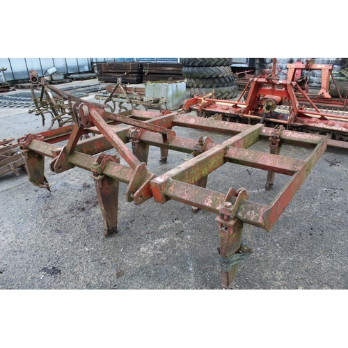 237 - 78 LEG CHISEL PLOUGH  NO VAT