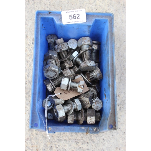 562 - M20 X 60MM NUTS & BOLTS/20 - NO VAT