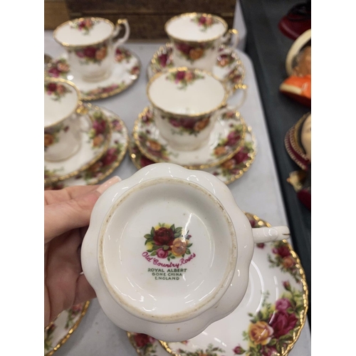 244 - A COLLECTION OF ROYAL ALBERT 'OLD COUNTRY ROSES' CUPS, SAUCERS AND SIDE PLATES - 1ST QUALITY