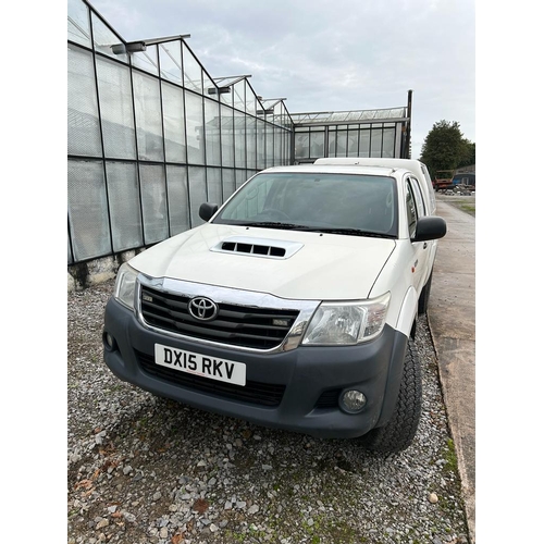 150 - TOYOTA HILUX CREW CAB  REG; DX15 RKV  MOT 22/3/2023 FIRST REG MARCH 2015
128,444 MILES TRUCKMAN TOP ... 