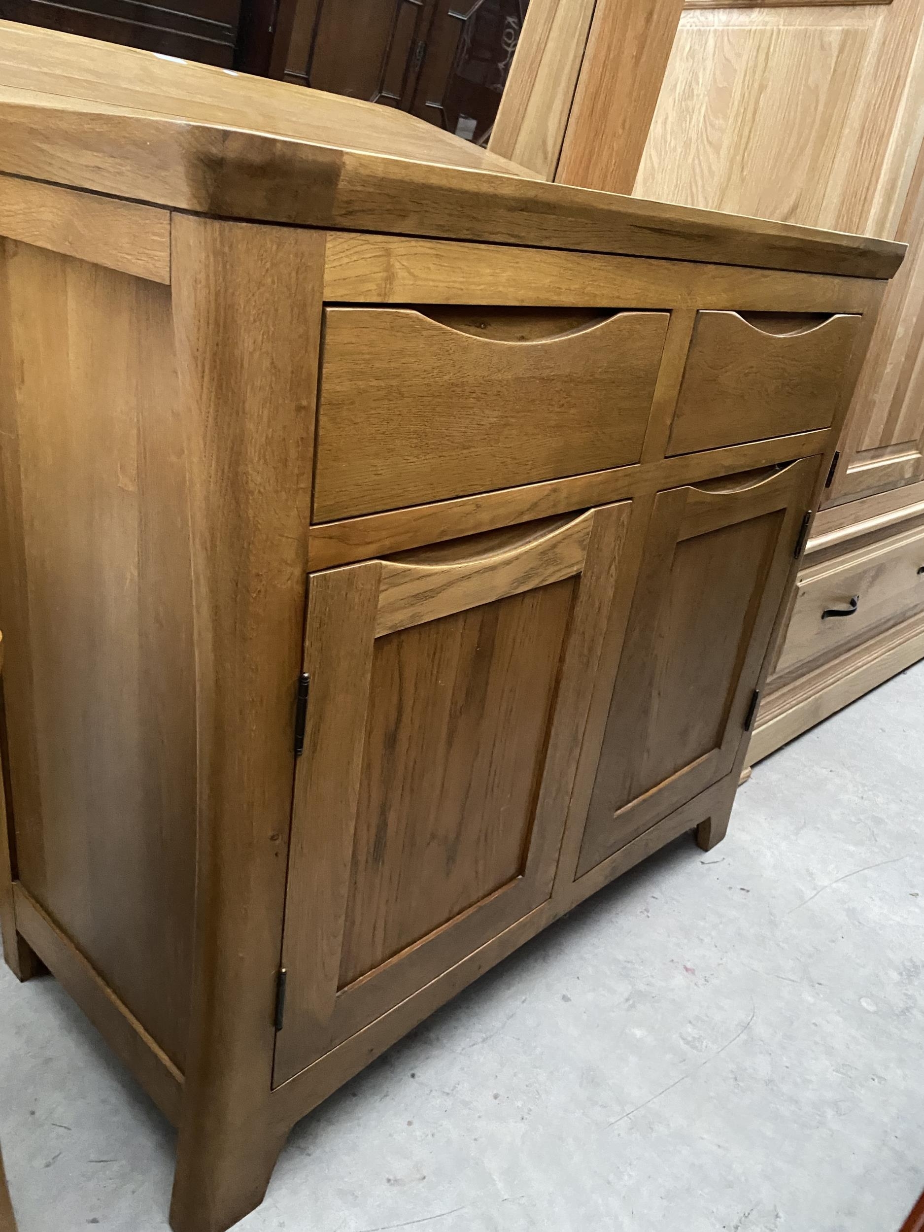 A MODERN 'J.B.GLOBAL' SIDEBOARD WITH TWO DRAWERS AND TWO CUPBOARDS, 37 ...