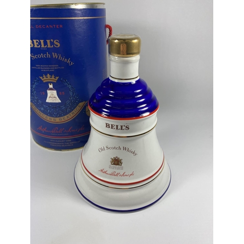 338 - 1 X BOXED BOTTLE - BELL'S OLD SCOTCH WHISKY 1988 PRINCESS BEATRICE ROYAL DECANTER WHISKY