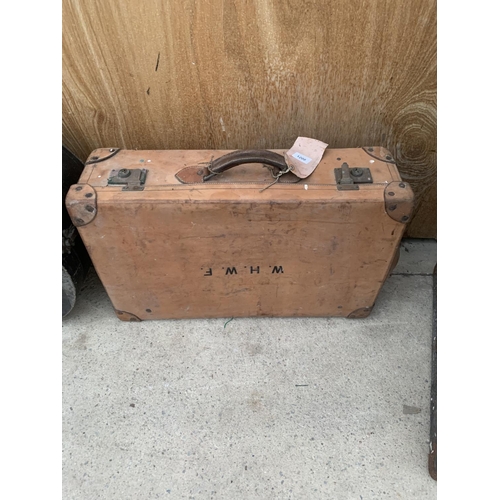 1208 - A VINTAGE LEATHER BOUND TRAVEL CASE BEARING THE INITIALS 'W.H.W.F'