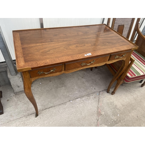 2209 - A 19TH CENTURY STYLE WALNUT AND CROSSBANDED 'BAKER FURNITURE' SIDE TABLE WITH THREE FRIEZE DRAWERS C... 