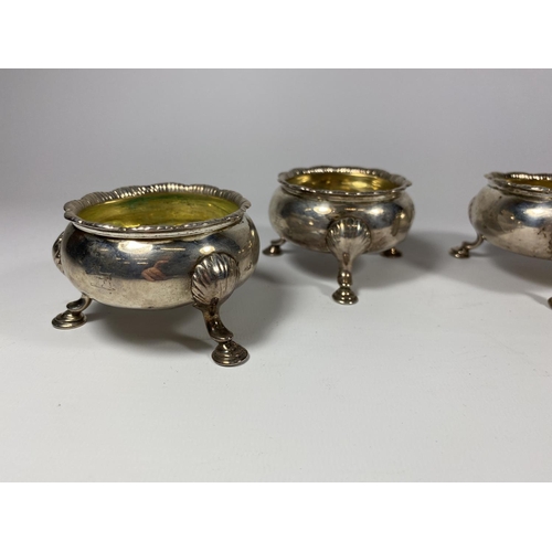 8A - A SET OF FOUR GEORGE II SALT CELLARS ON HOOF FEET, DATES TO LONDON, 1752, TOTAL WEIGHT 392G