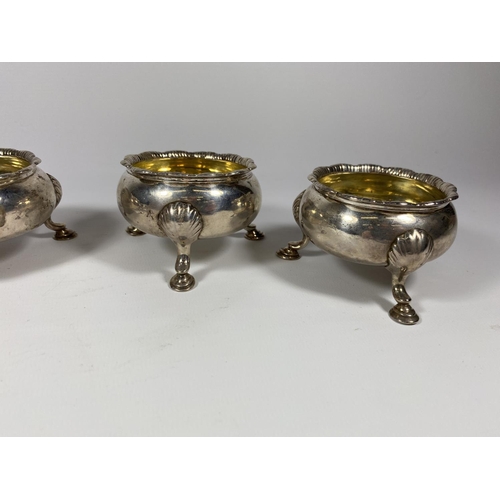 8A - A SET OF FOUR GEORGE II SALT CELLARS ON HOOF FEET, DATES TO LONDON, 1752, TOTAL WEIGHT 392G