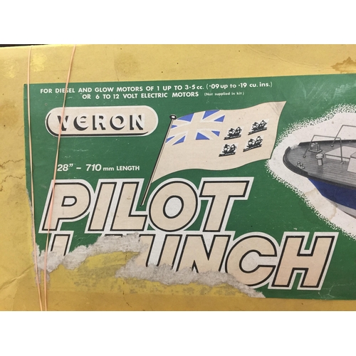 267 - A BOXED 'PILOT LAUNCH' BOAT KIT