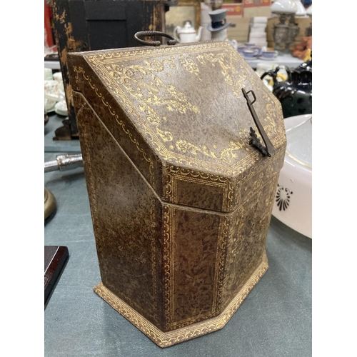 140 - A LATE 19TH/EARLY 20TH CENTURY PAPIER MACHE LETTER BOX WITH SILK LINING AND GILT TOOLING