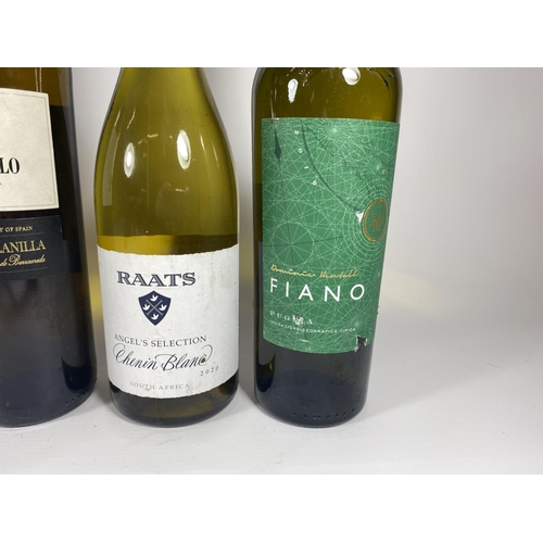 391 - 5 X MIXED 75CL BOTTLES - ETHEREO, DOMAINE JOBLOT, BARRADILLO, RAATS & FIANO WHITE WINES